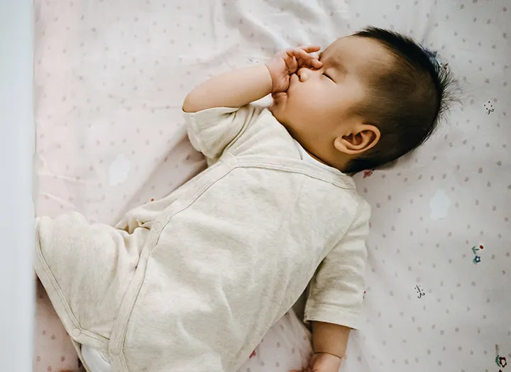 Signs Your Baby is Too Hot While Sleeping